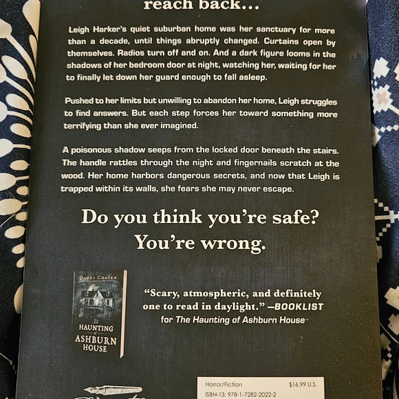 ✨️The Haunting of Leigh Harker and The Carrow Haunt Books - Picture 5 of 5